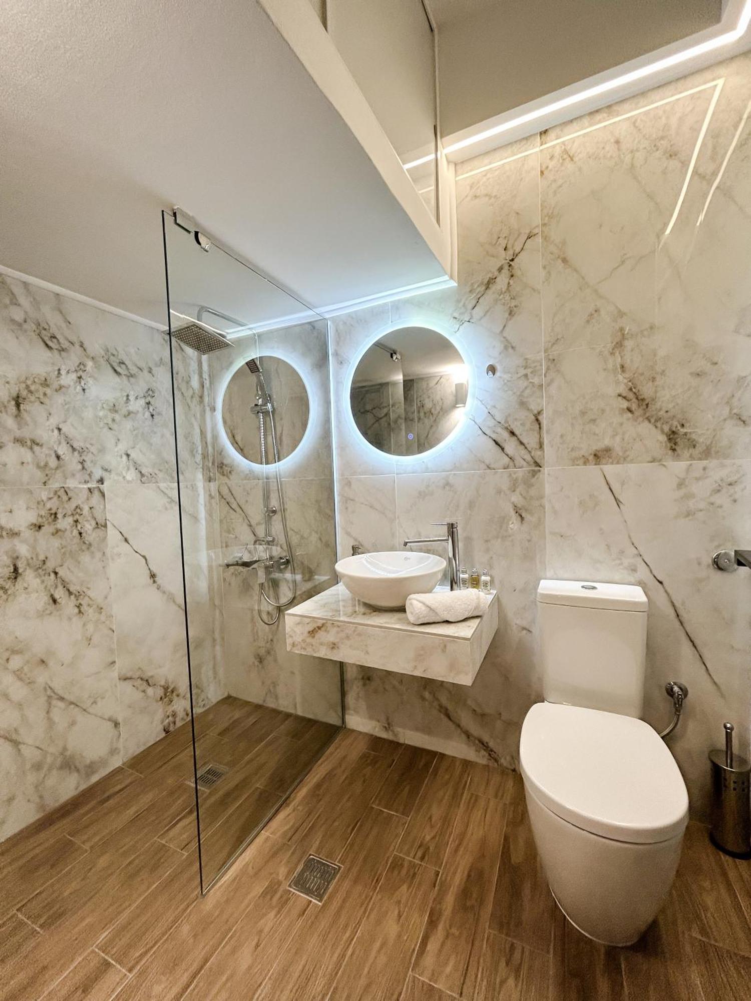 Hyperion Premium Suite 塞萨洛尼基 外观 照片